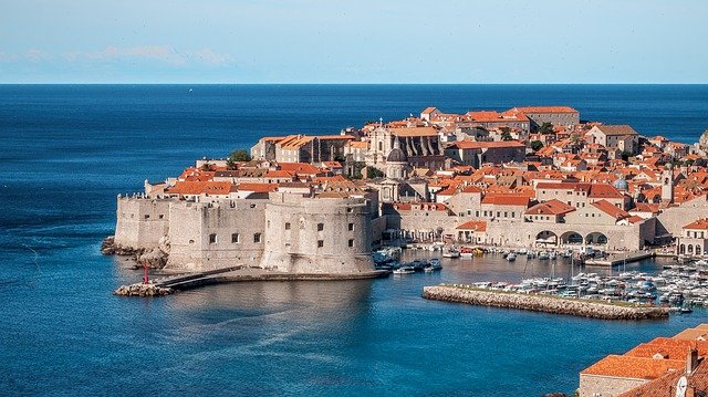 Dubrovnik la 257 euro/p cu hotel și avion inclus, pentru 8 zile