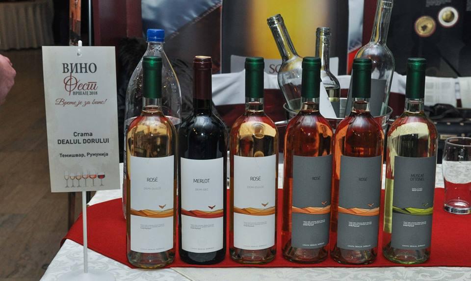 Dealul Dorului pupă toate fetele/și sticlele